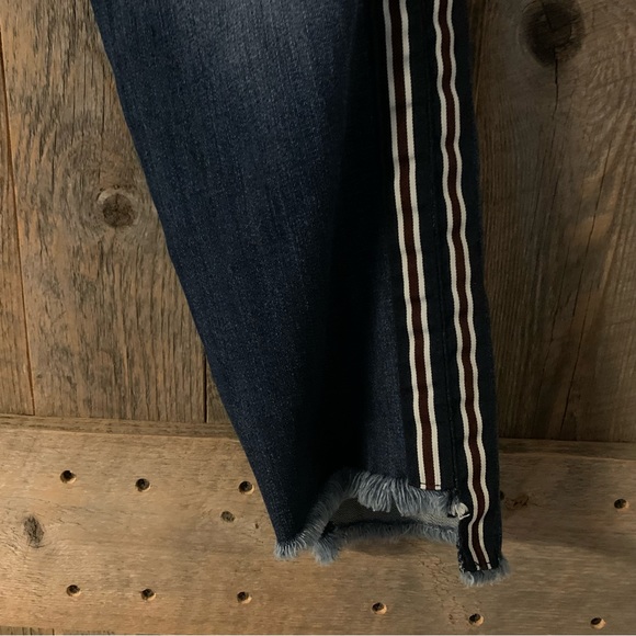 Women’s 8 KUT FROM THE KLOTH REESE Ankle Straight Leg Denim Striped Leg Jeans EC - Picture 8 of 15